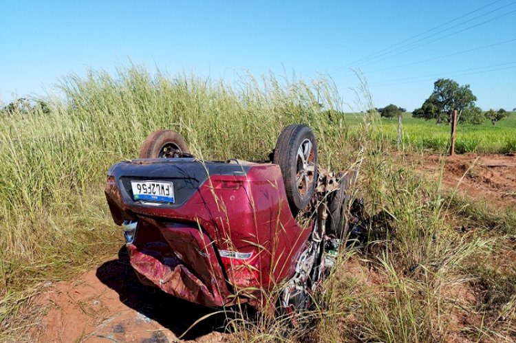 Colisão na BR 060 deixa 9 vítimas, 03 morreram no local em Paraíso das Águas