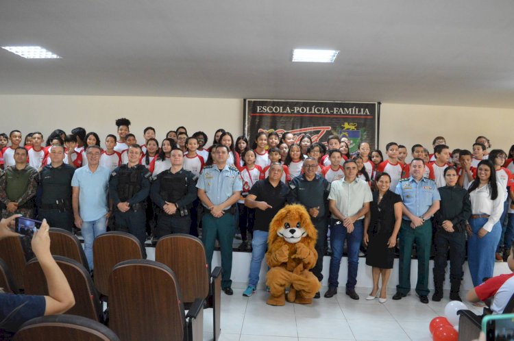 Polícia Militar realiza formatura do Proerd em Costa Rica